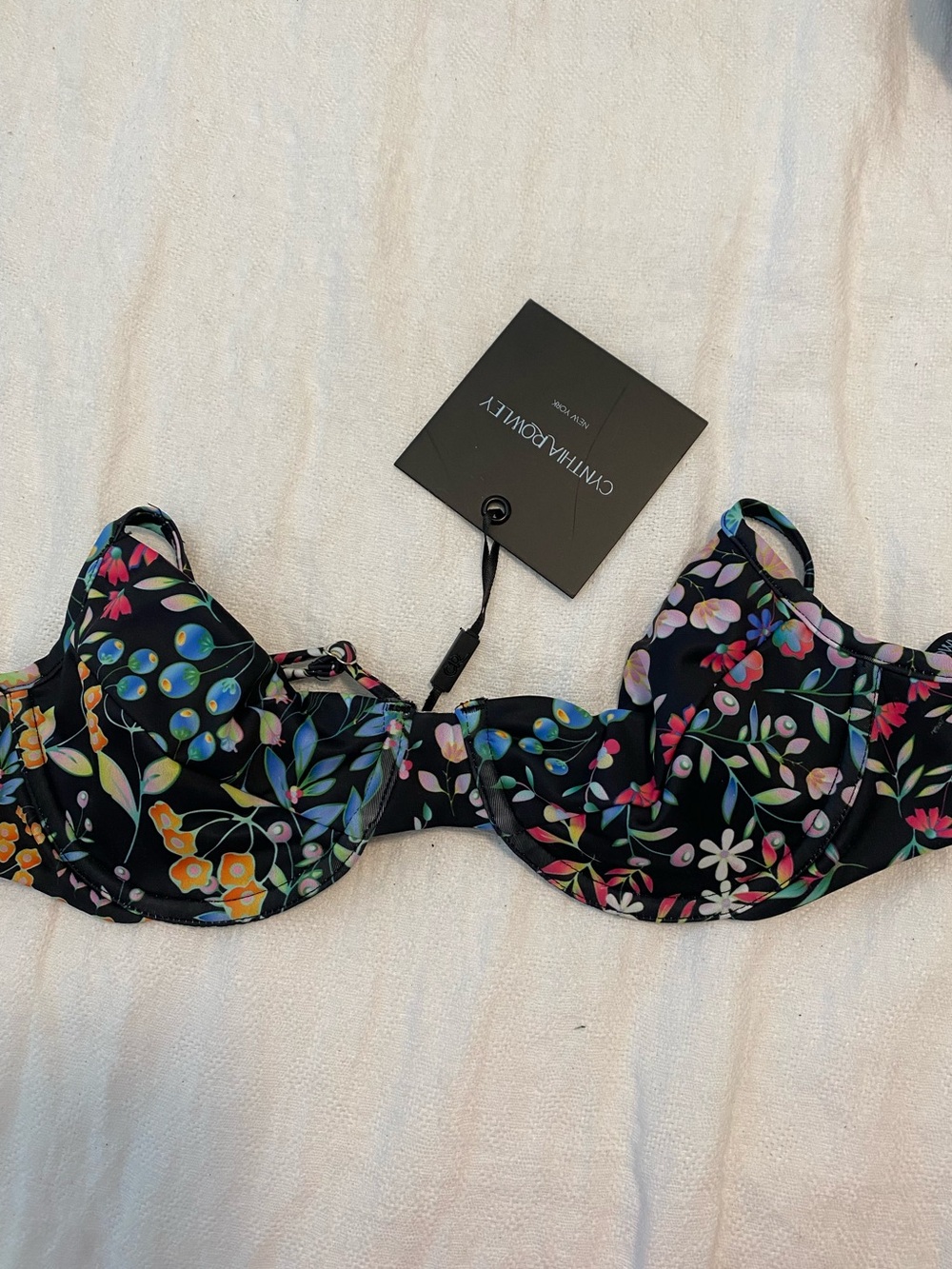 Cynthia Rowley underwire adjustable bikini top Bralette NWT XS Black Multi